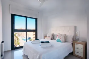 Exclusive oceanfront apartment. Pool and parking - Image 5