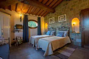 Beautiful villa, Volterra area, San Gimignano, Pisa - Image 2