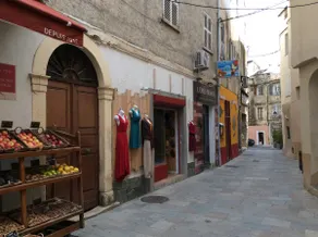 Cozy apartment in the heart of the historic center - Image 4