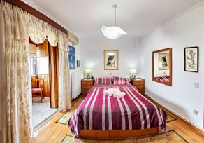 Third floor apartment in Davlia with view - Image 4