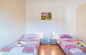 Apartman Milka (charming apartment for 4 people) - Image 2