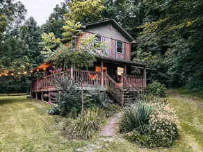 100 Acres | Creek | Sunset Overlook | Kayaks/Pond - Image 2