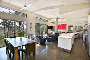 Cherrywood - By Berry Getaways - Image 3