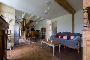 Cozy cottage with garden and pool, capacity 5/7 people - Image 3