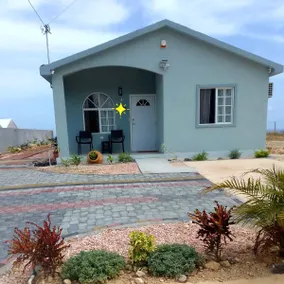 Reina Del Mar: 1BR + pool + beach access + sea views - Image 4
