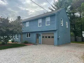 Spacious Family Home Near the Beach! - Image 2
