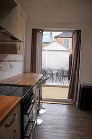 Secret Lodge in County Town of Somerset - Image 5