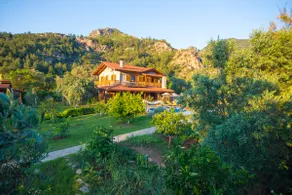 Villa Casa Feronia Stone House - Image 3