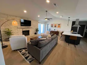 Driftwood, TX Hill Country Home - Image 3