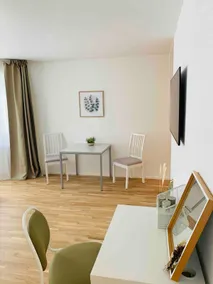 Luxury Studio! Netflix - 1Min ab Bhf SBB - Image 3