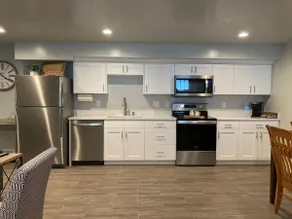 Suite Retreat - Image 4