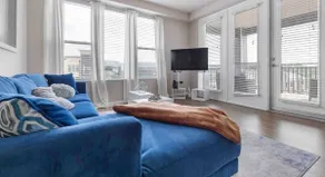 Resort Style Burb Suite 20mins/DT/Extended Stays - Image 3