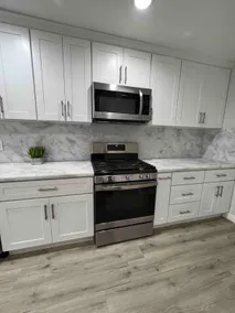 Lovely Home Away From Home! 4 bedrooms - Image 4