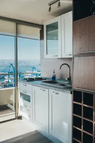Spectacular panoramic view of the bay. - Image 5