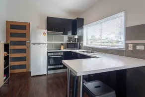 Quiet/Rural 2 Bedroom Apartment - Image 2