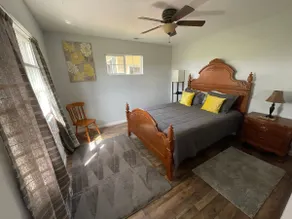 The Sunset Bungalow: River, views & room to gather - Image 4