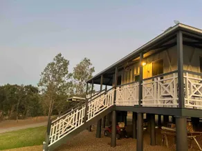 Luxury 100yr old workers cottage close to wineries & wedding venues - Image 2