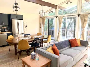 Pet-Friendly Chalet:Fireplace/Game Room/Fire Pit - Image 4