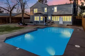Pool*Sleeps-19*3 baths*by TTU*Clean*fam friendly - Image 4