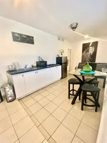Beautiful casita , 3.5 mile to Las Vegas st - Image 2