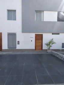 Modern apartment with terrace, BBQ, Wi-Fi and more - Image 2