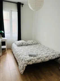 Quiet & bright apartment in PARIS Sud – RER B 2 mins - Image 5