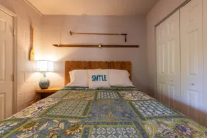 #6 Riverhaus ~ 2 bd Riverfront Coloma 95613 - Image 3