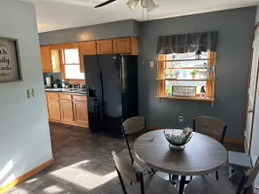 Cozy home in the heart of Hocking Hills * with Hot Tub * - Image 5