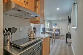 Mountain View Studio~detached ADU~Googl - Image 4