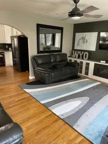 Cozy Central |King Size Bed|1.5 baths|Fenced Yard - Image 3