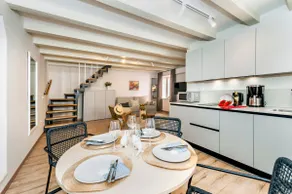 Yellow House - Duplex 1bed Apartment - Image 4