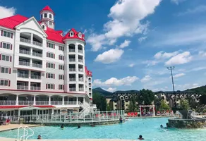RiverWalk at Loon. Balcony: mount/ river view - Image 5