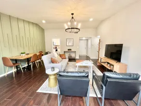 Mid Century Villa + Pool! Close to Busch Gardens - Image 3