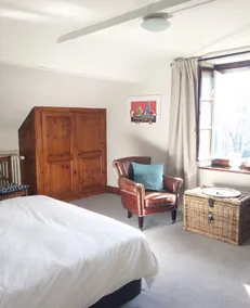 Unique and cosy renovated large studio, near UN - Image 3
