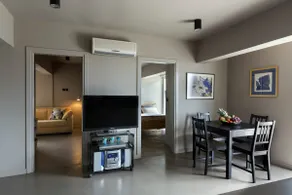 Seaview penthouse with awesome wrap around terrace - Image 4