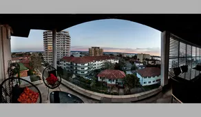 Waterview luxury hideaway, 2 min walk to all, pool - Image 4