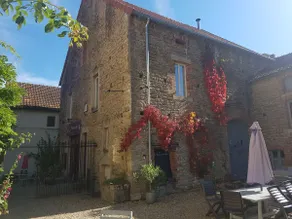Charming, cozy cottage with garden and terrace - Image 5