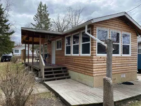 Comfy Cozy Cedar Lake House in Grand Beach - Image 3