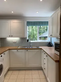 Wrenwood Cottage - quiet, riverside retreat - Image 4