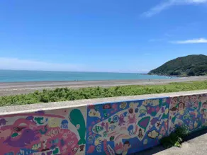 A rare property where you can rent the entire building and have the vast ocean view all to yourself - Image 5