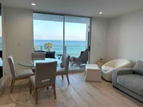 Newly Renovated Oceanfront Carbon Beach Escape - Image 3