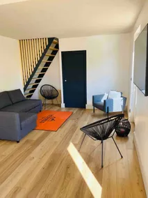 Beautiful renovated villa with jacuzzi. - Image 2