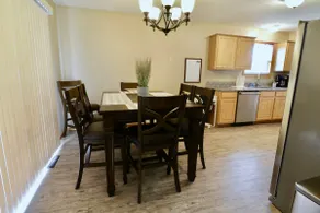 Greenway Place, 3BD/2BA King Bed, Sleeps 8 - Image 5