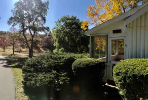 Pond View Paradise - Safe & relaxed in the hills! - Image 4