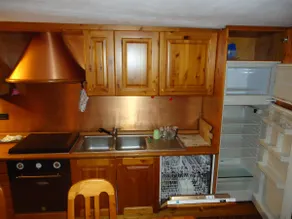 Lovely apartment in the historic center of Dolonne - Image 4