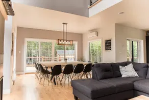 Chalet Le 26 de Charlevoix!  Spa, Nature, Billiards, Pets allowed! - Image 3
