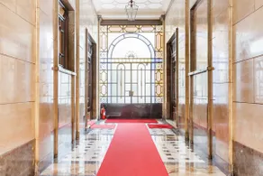 Very bright period house in the center of Milan - Image 2