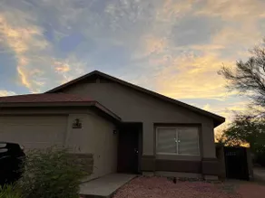Entire home w/gorgeous sunsets - Image 2