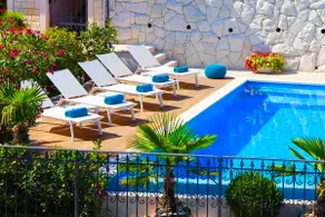 Villa Sea Breeze 4 - Image 2