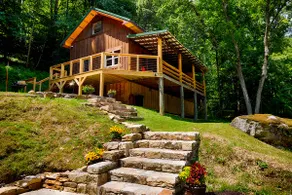 The Swiftwater Creekside Cabin at New River Gorge - Image 4